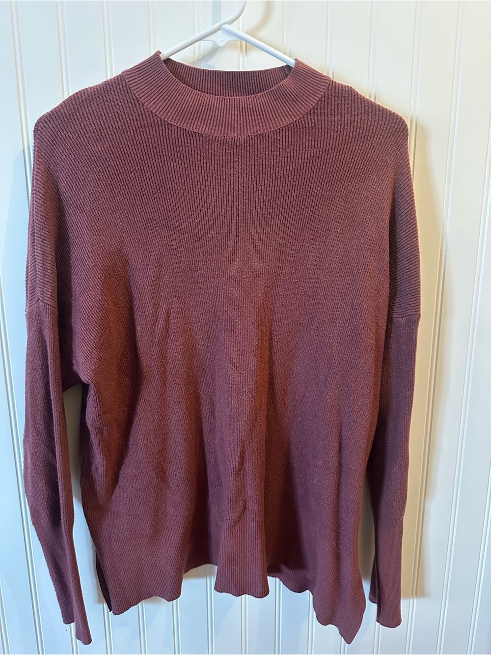 Women's Crewneck Sweater in Maroon - Brand: Altar’d State